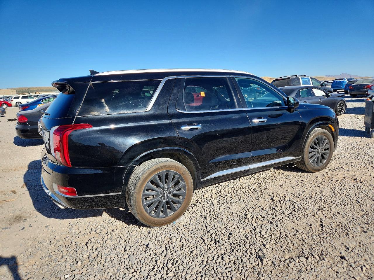 2020 Hyundai Palisade Limited - Image 3