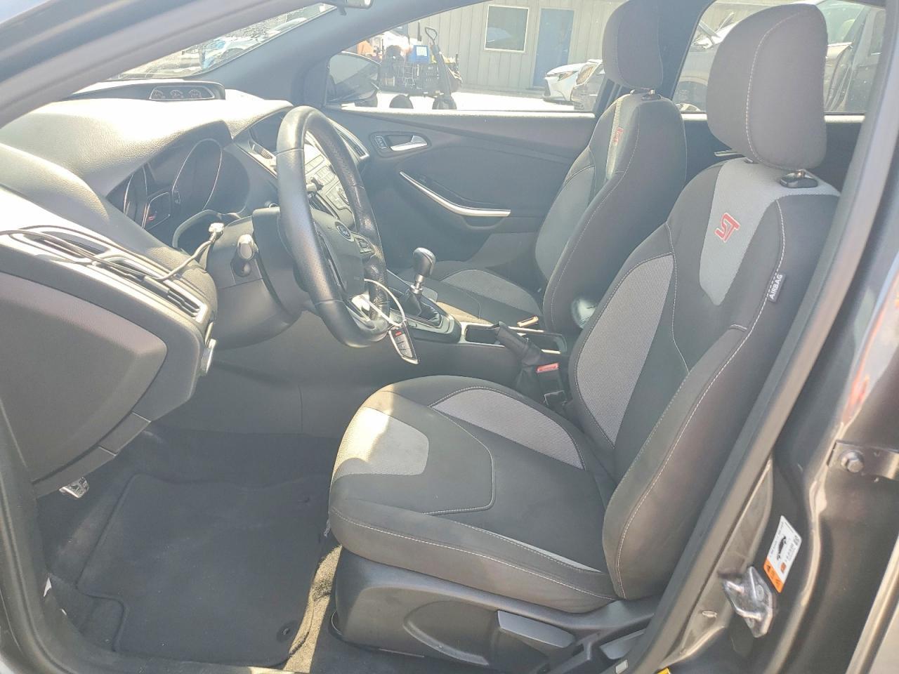 2018 Ford Focus St - Image 7