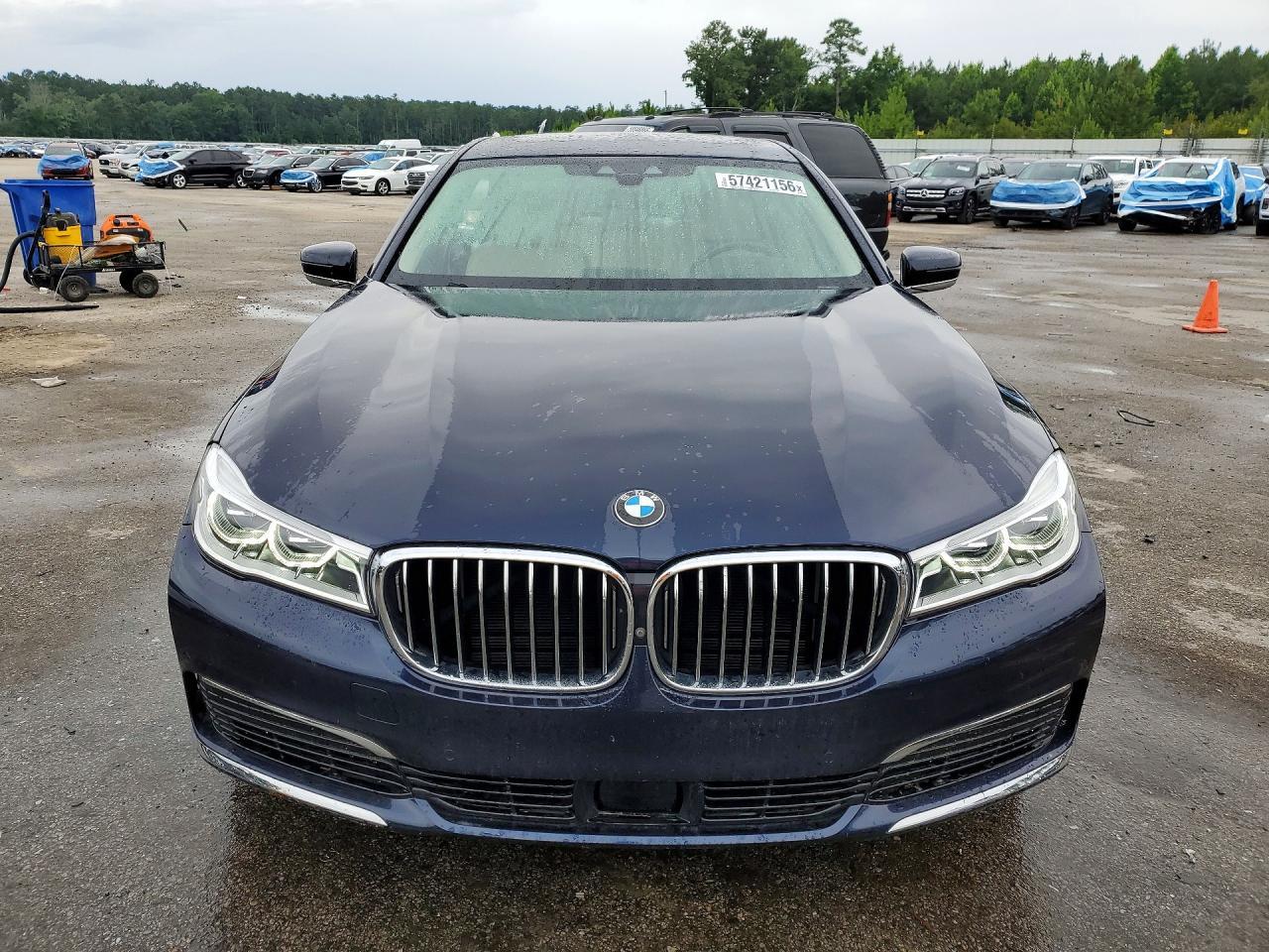 2019 BMW 750 I - Фото 5