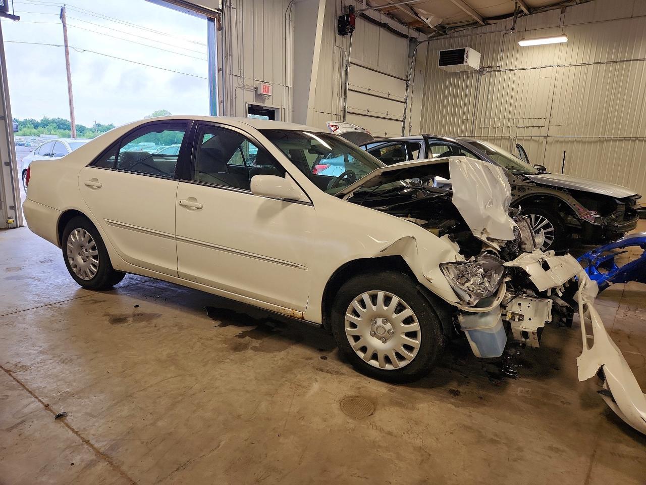 2004 Toyota Camry Xle - Фото 4