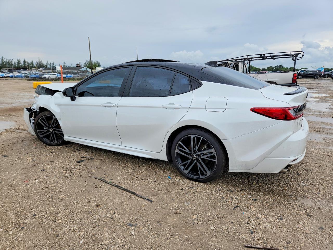 2025 Toyota Camry Xse - Image 2