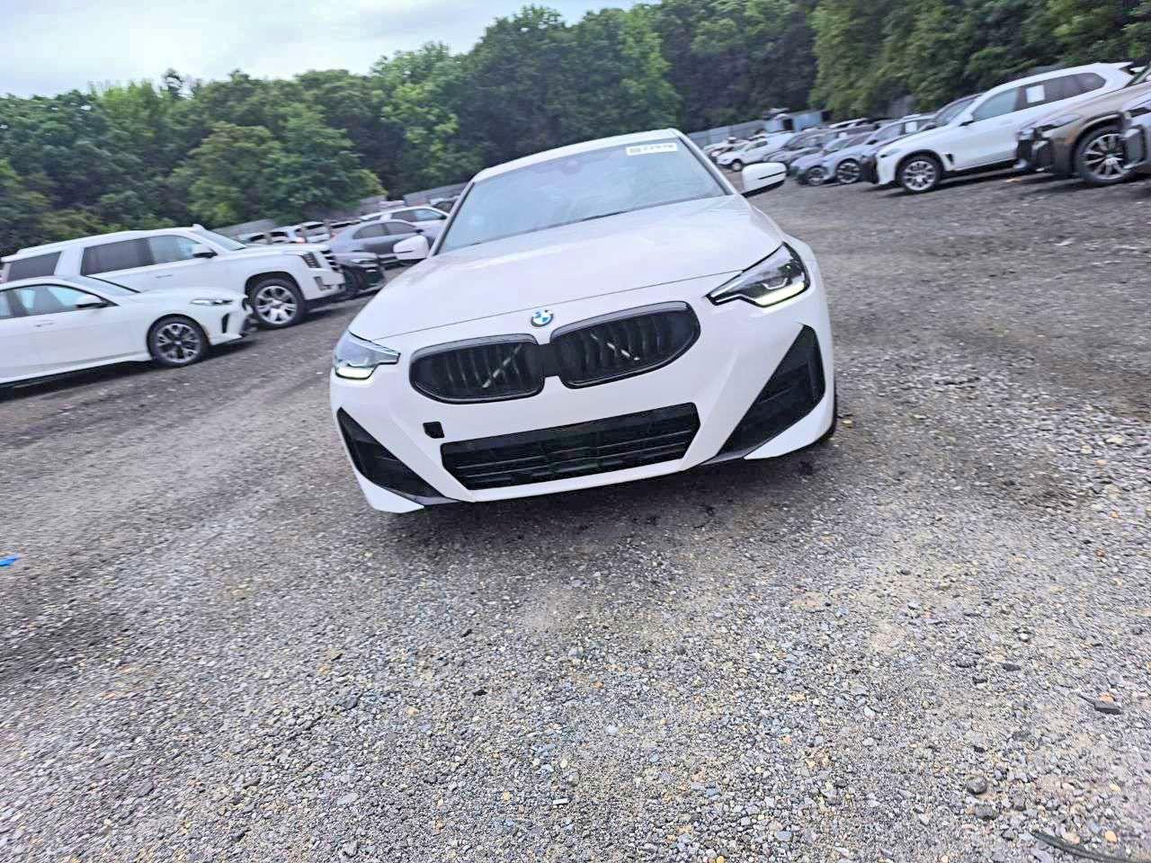 2026 BMW 230Xi - Фото 5
