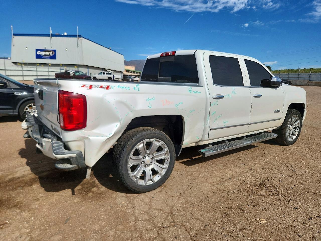 2016 Chevrolet Silverado K1500 High Country - Фото 3