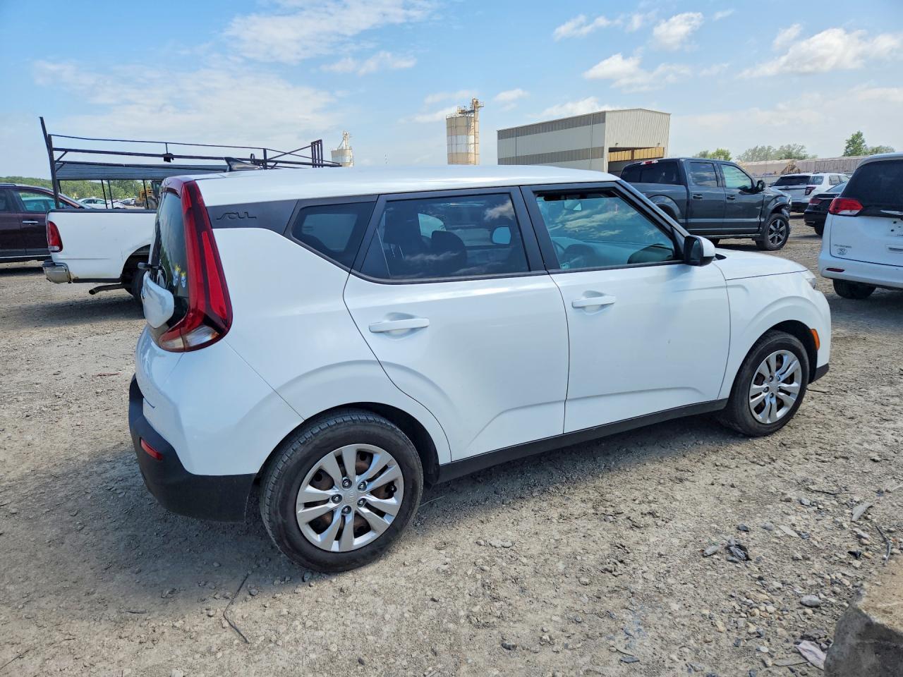 2020 Kia Soul Lx - Image 3