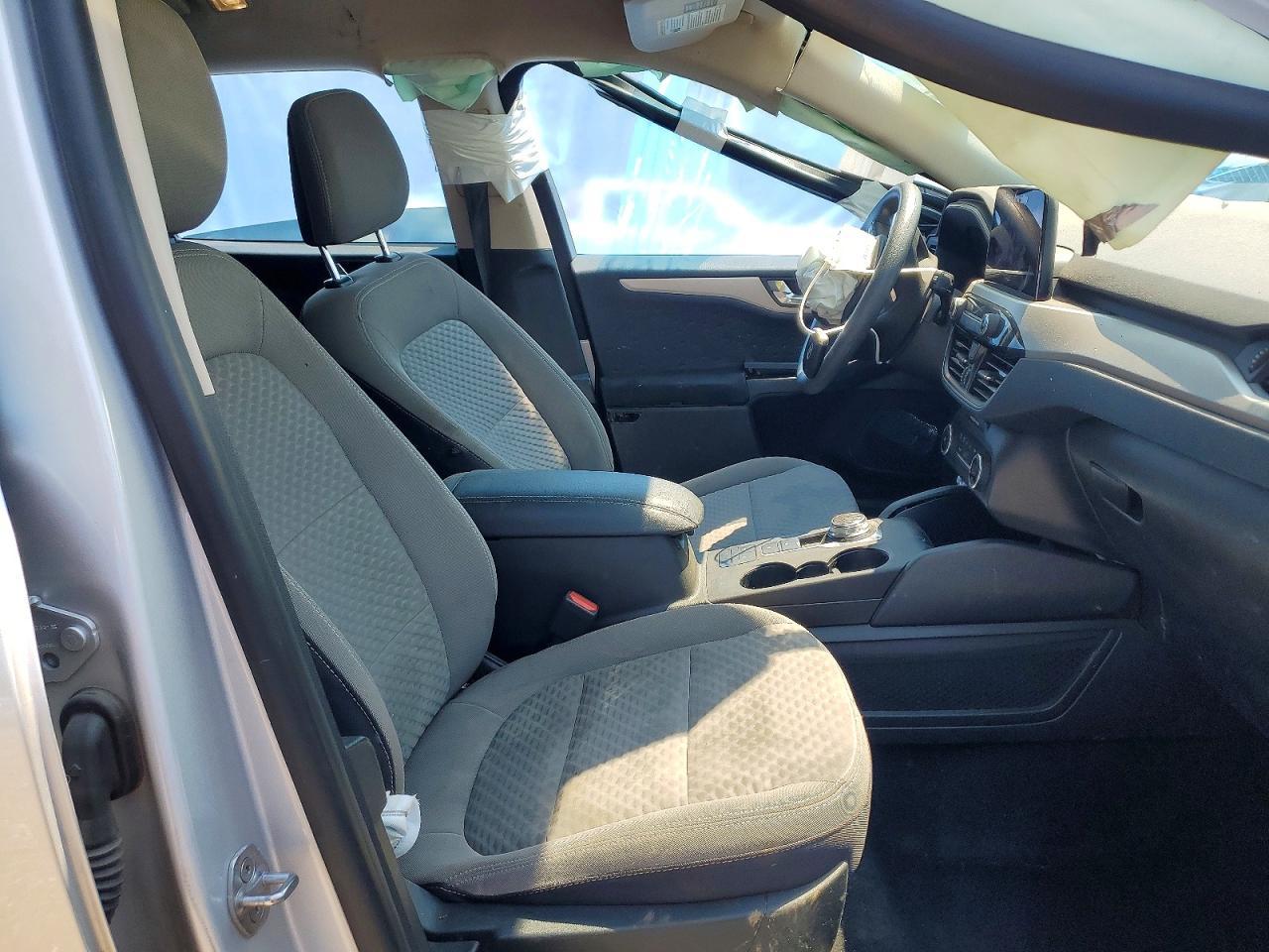 2020 Ford Escape Se - Фото 7