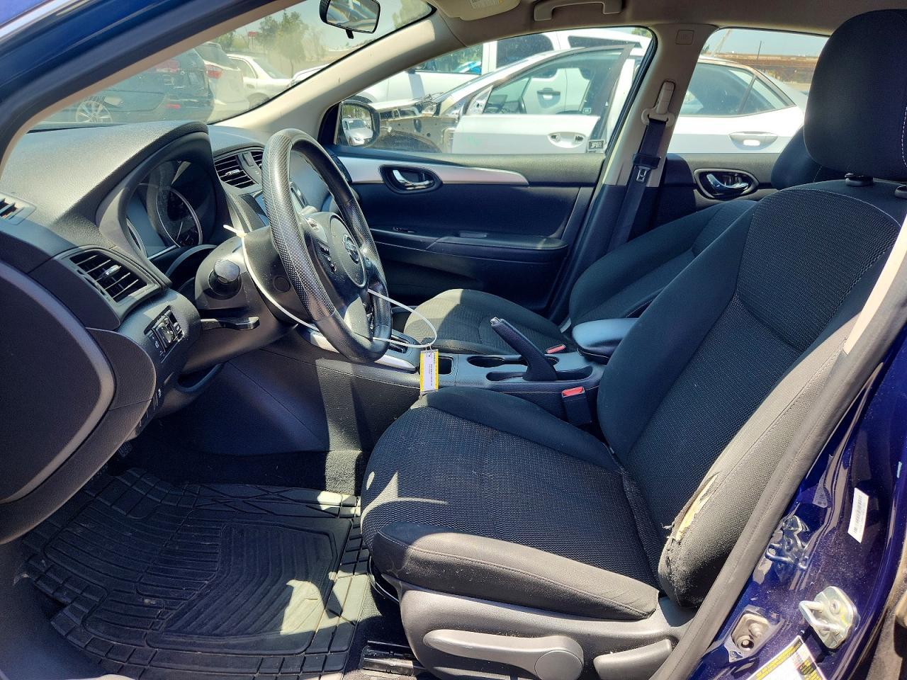 2019 Nissan Sentra S - Фото 7