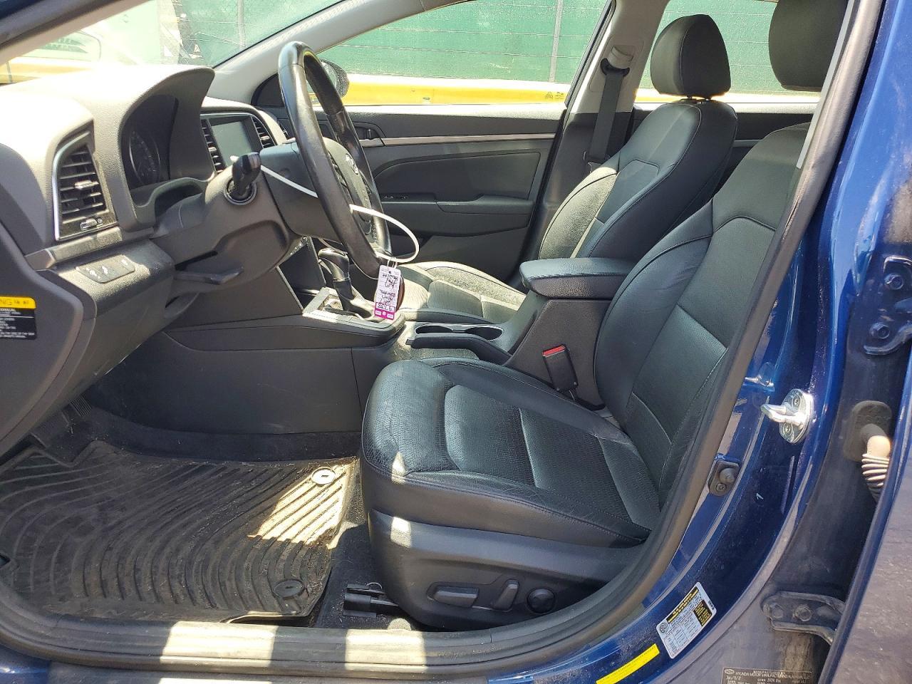 2017 Hyundai Elantra Limited - Image 7