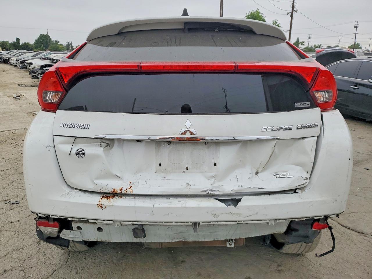 2018 Mitsubishi Eclipse Cross Se - Фото 6