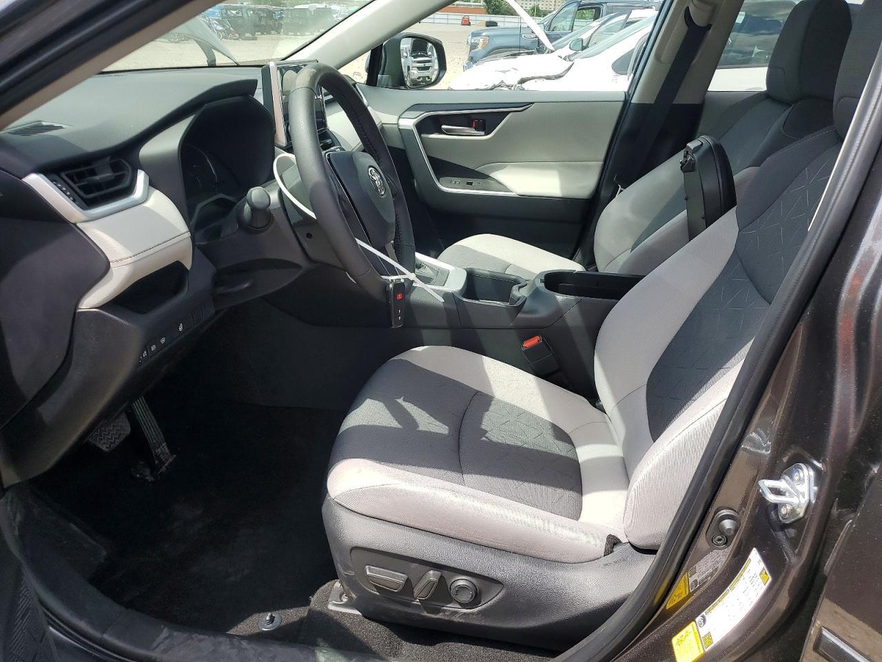 2025 Toyota Rav4 Xle - Фото 7