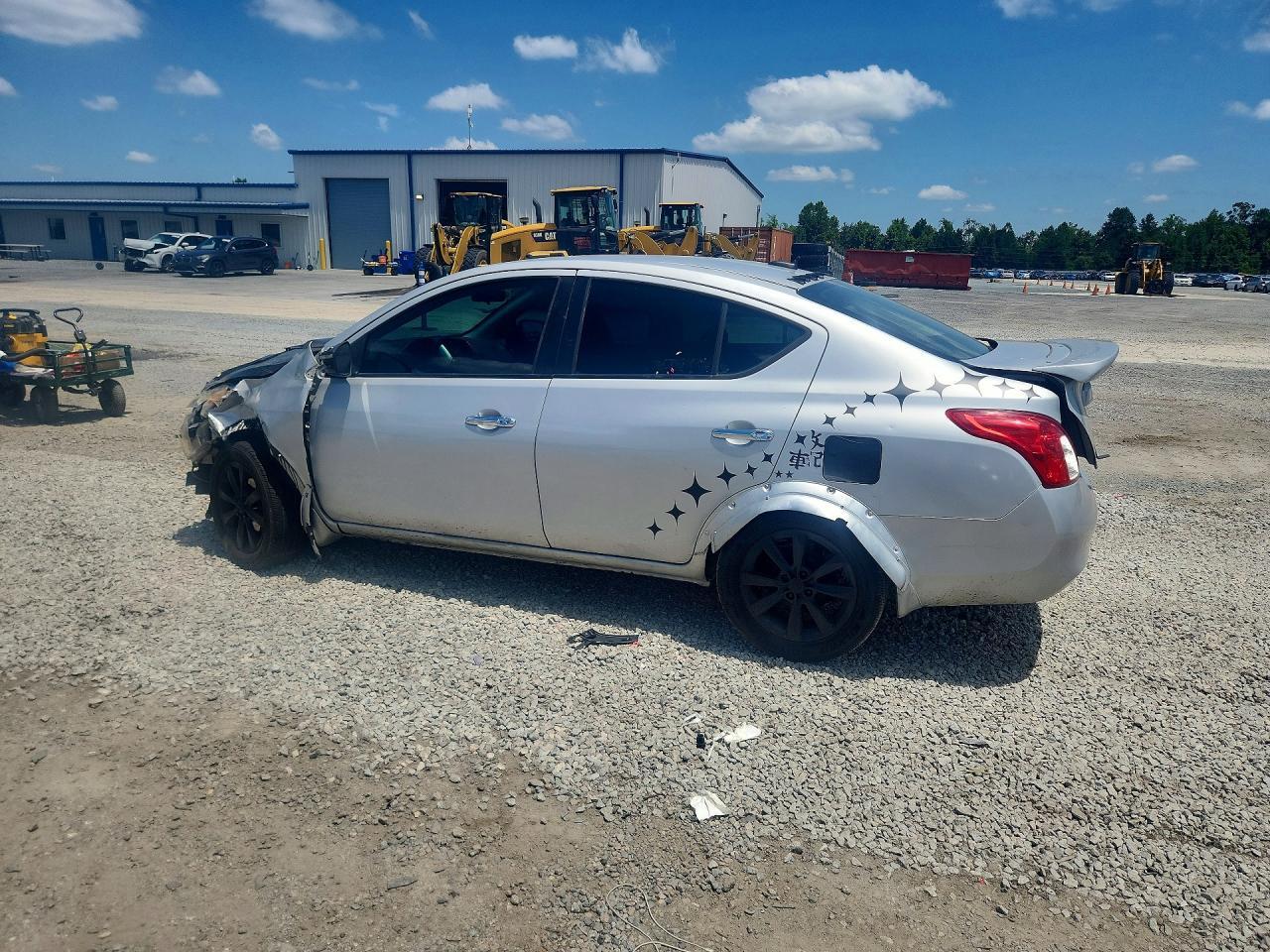 2017 Nissan Versa 1.6 Sl - Фото 2