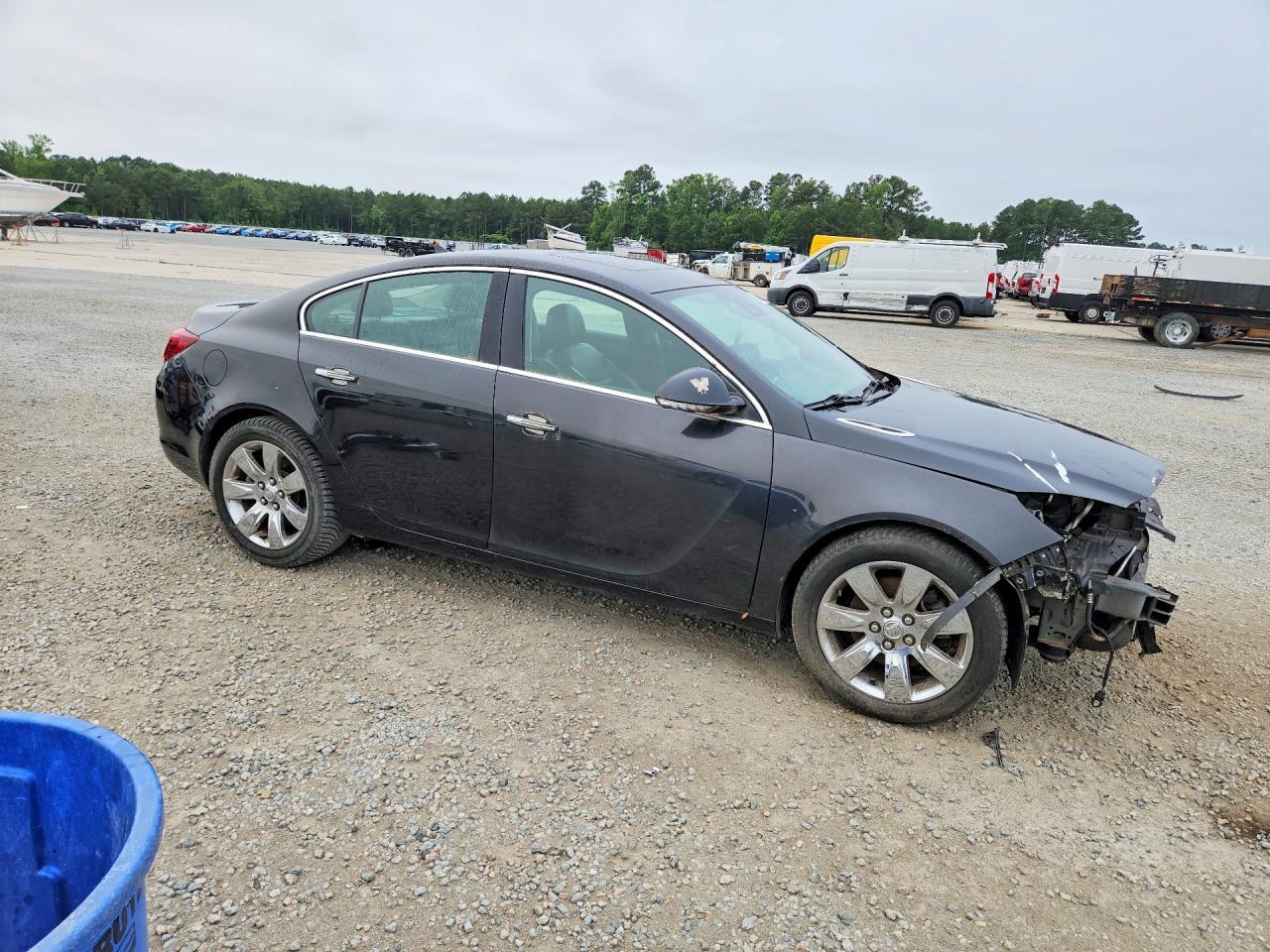 2014 Buick Regal Premium - Image 4