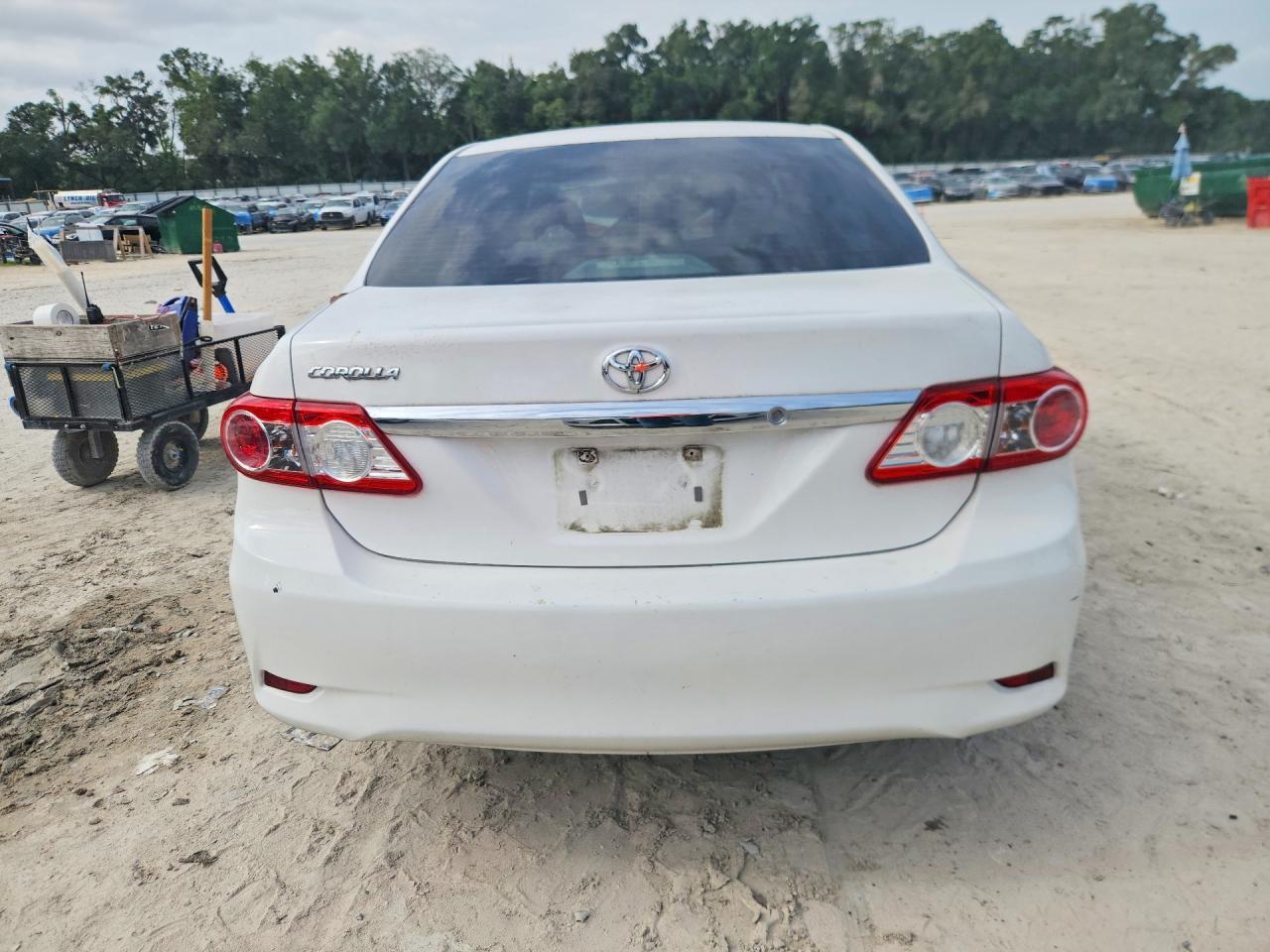 2013 Toyota Corolla L - Image 6