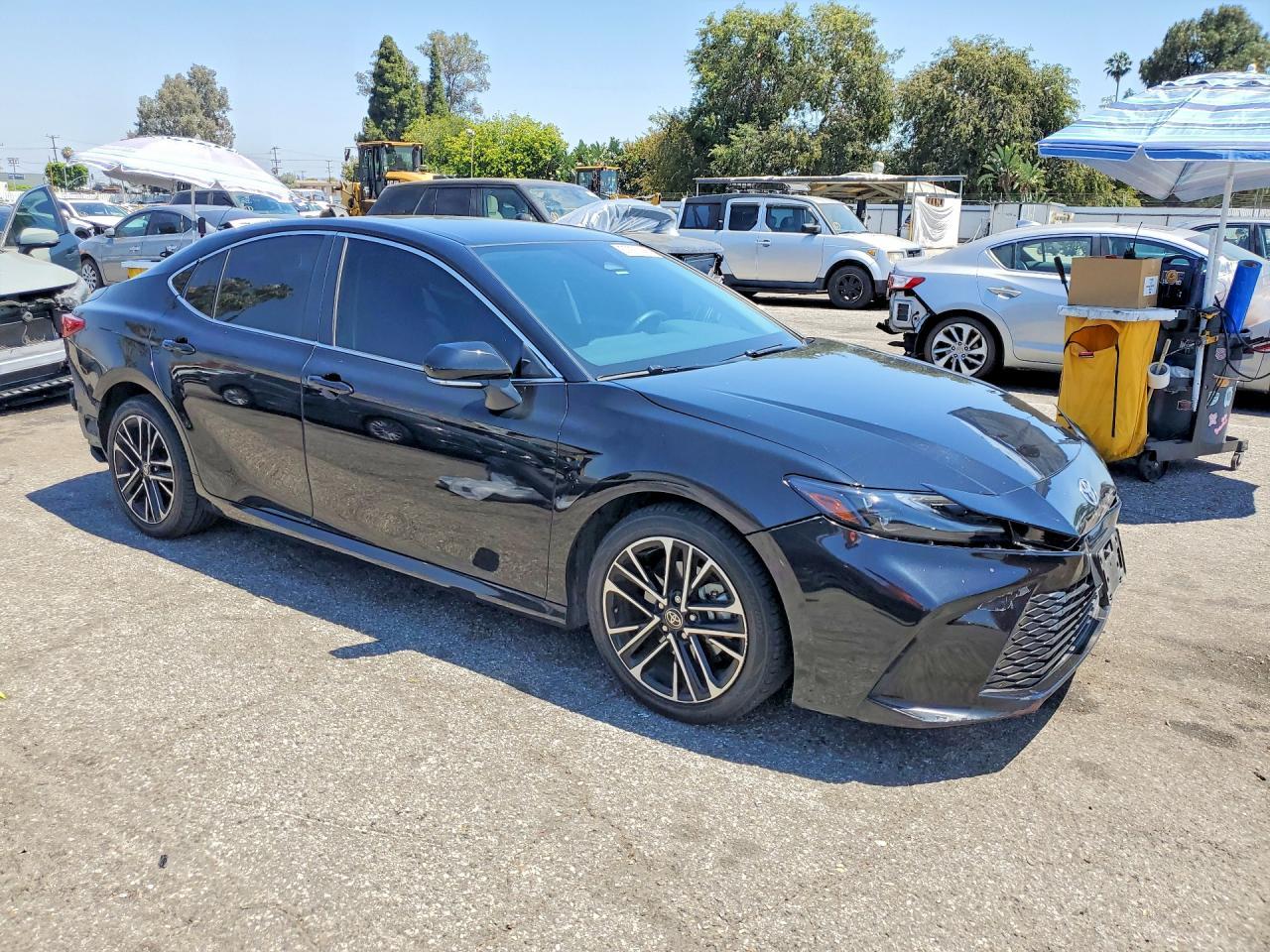 2025 Toyota Camry Xle - Image 4