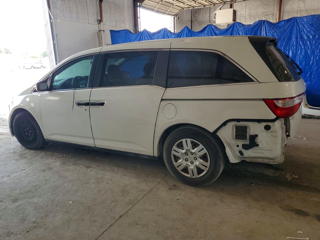 2011 Honda Odyssey Lx - Image 2