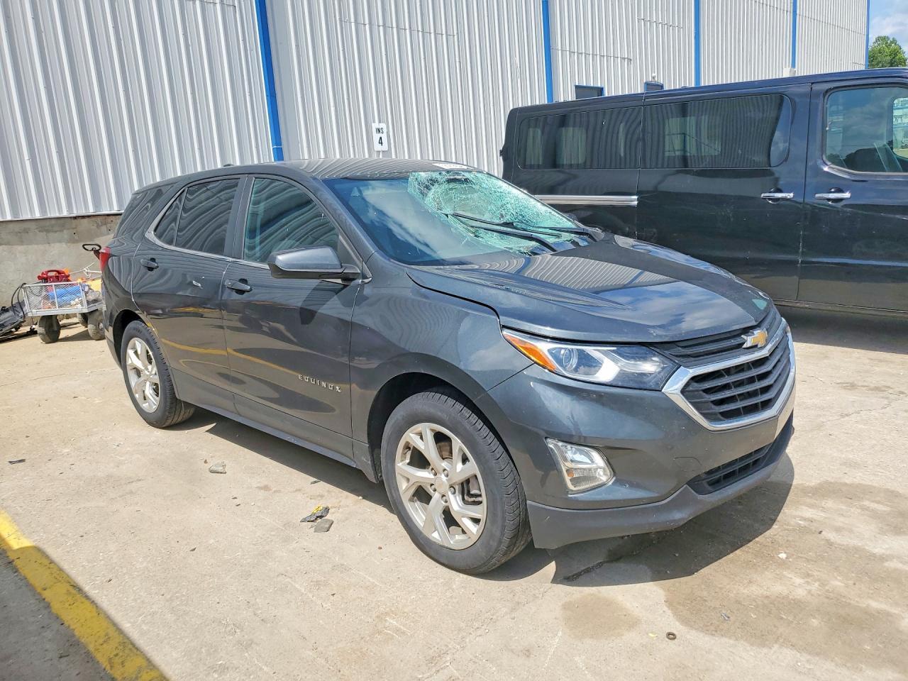 2021 Chevrolet Equinox Lt - Фото 4