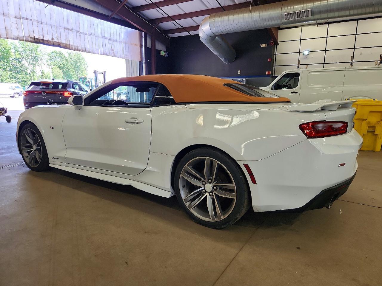 2016 Chevrolet Camaro Lt - Фото 2