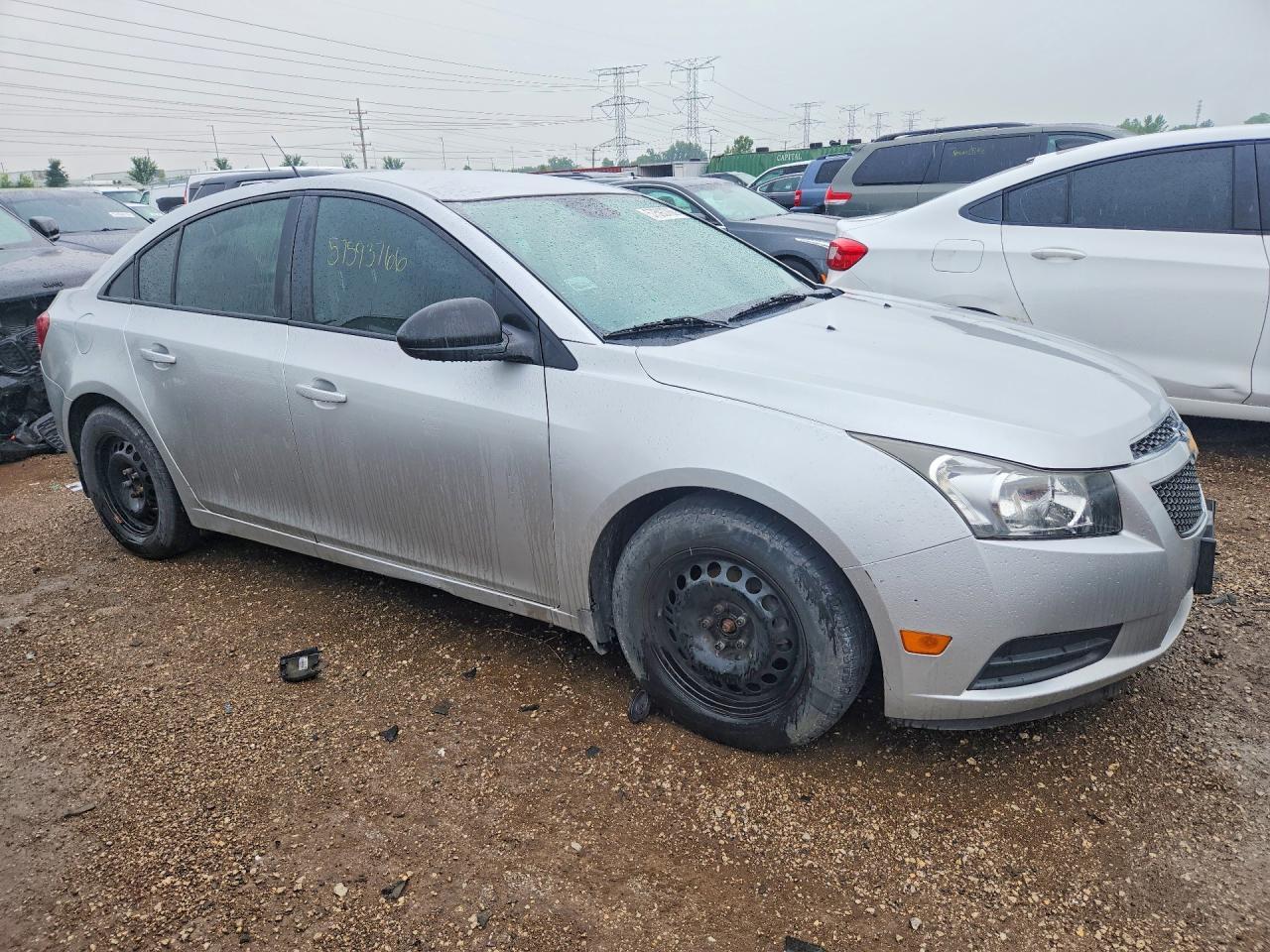 2014 Chevrolet Cruze Ls - Image 4