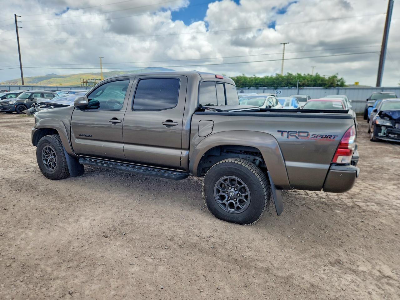 2014 Toyota Tacoma Double Cab Prerunner - Image 2