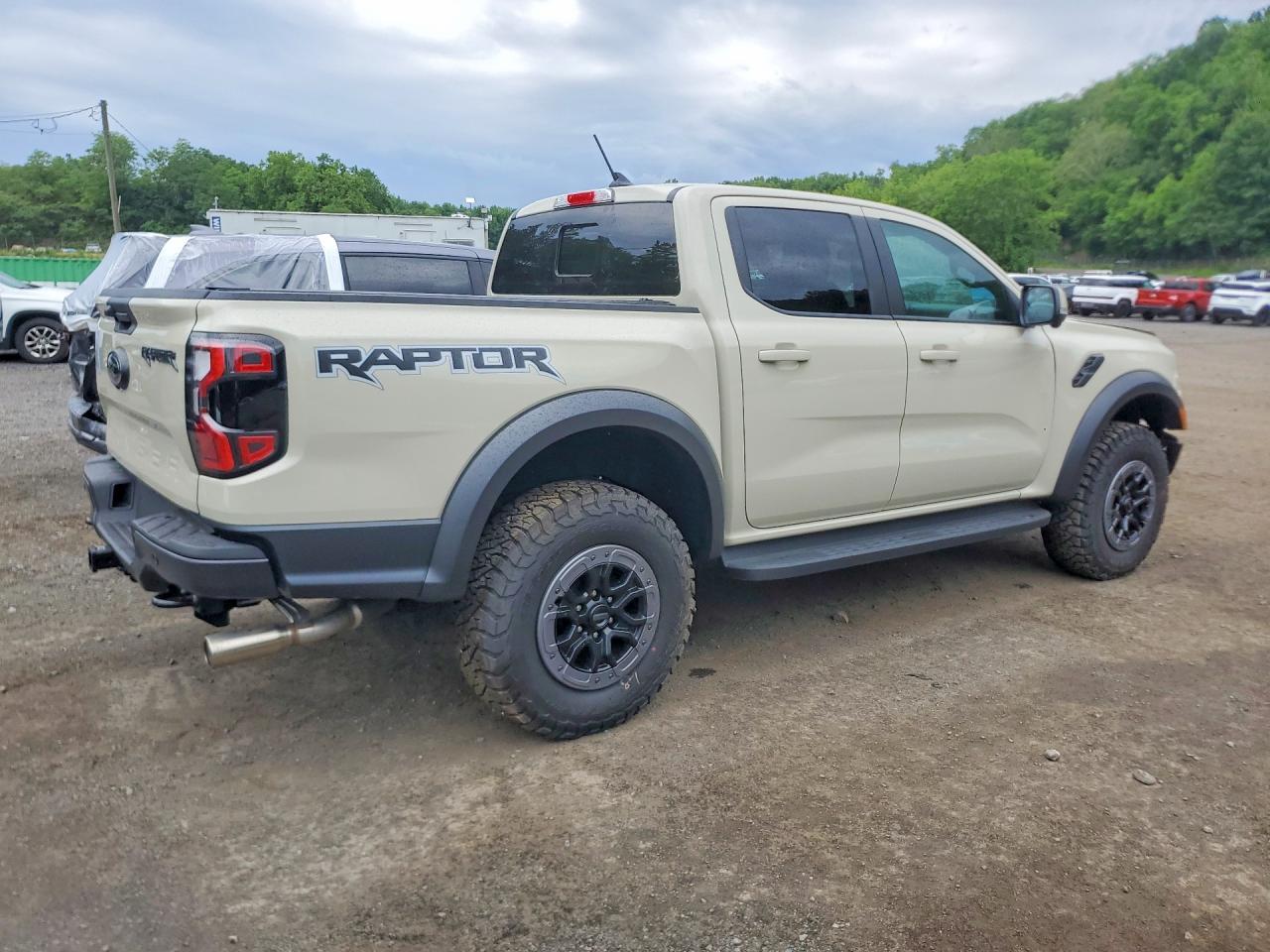2025 Ford Ranger Raptor - Фото 3