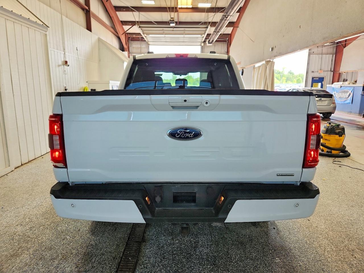 2022 Ford F-150 Supe - Image 6