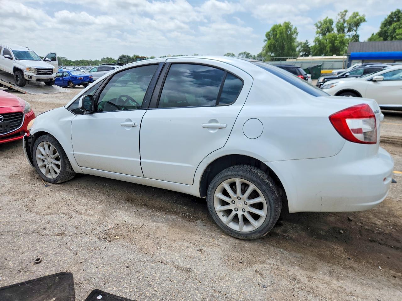 2011 Suzuki Sx4 Le - Фото 2