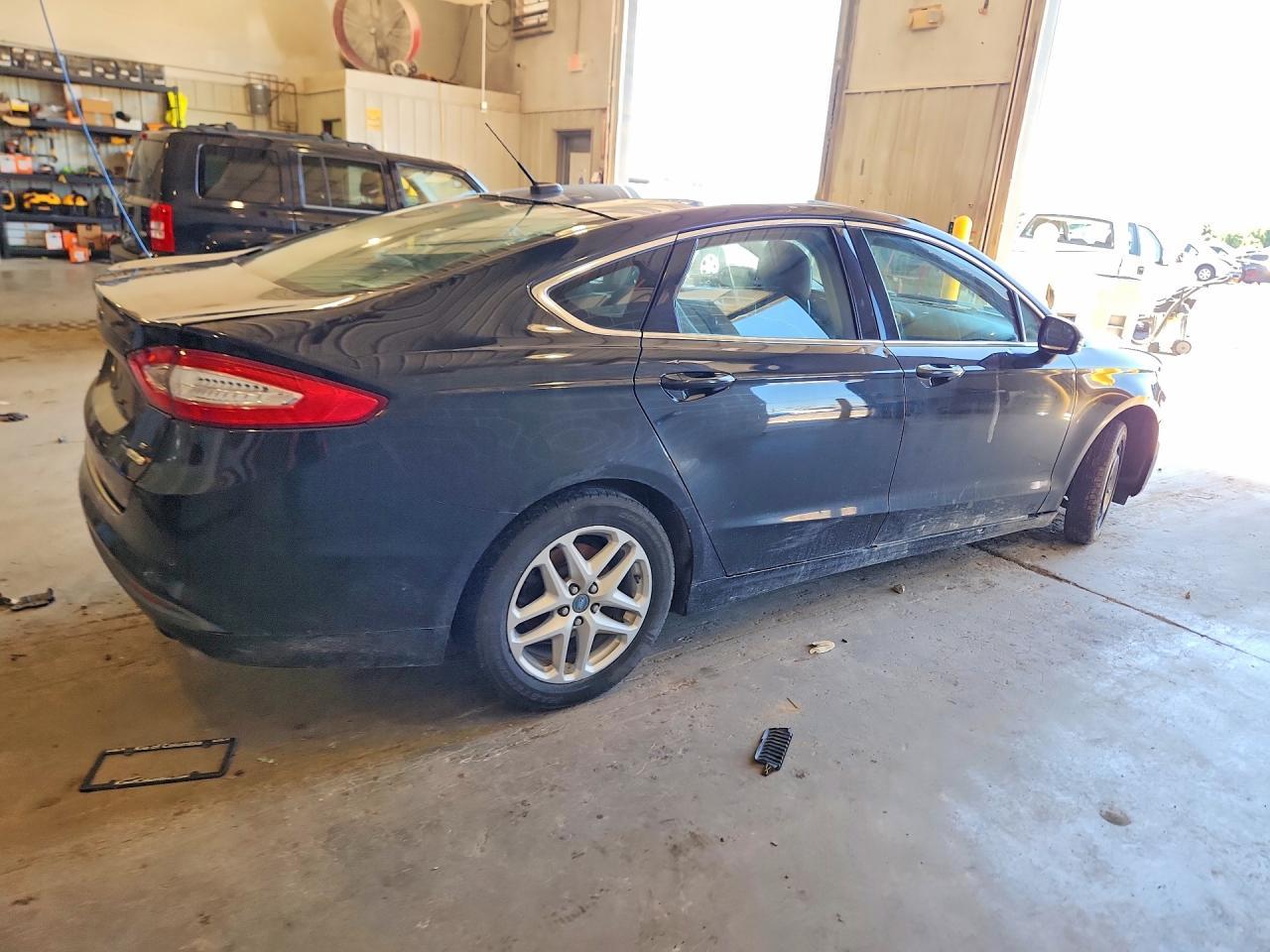2013 Ford Fusion Se - Фото 3