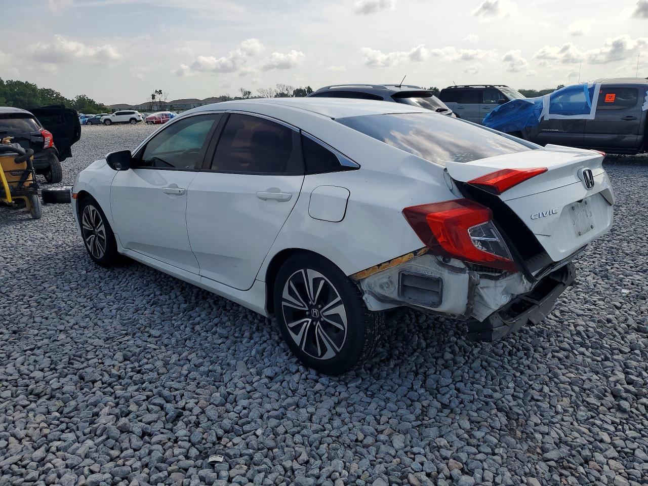 2016 Honda Civic Lx - Фото 2