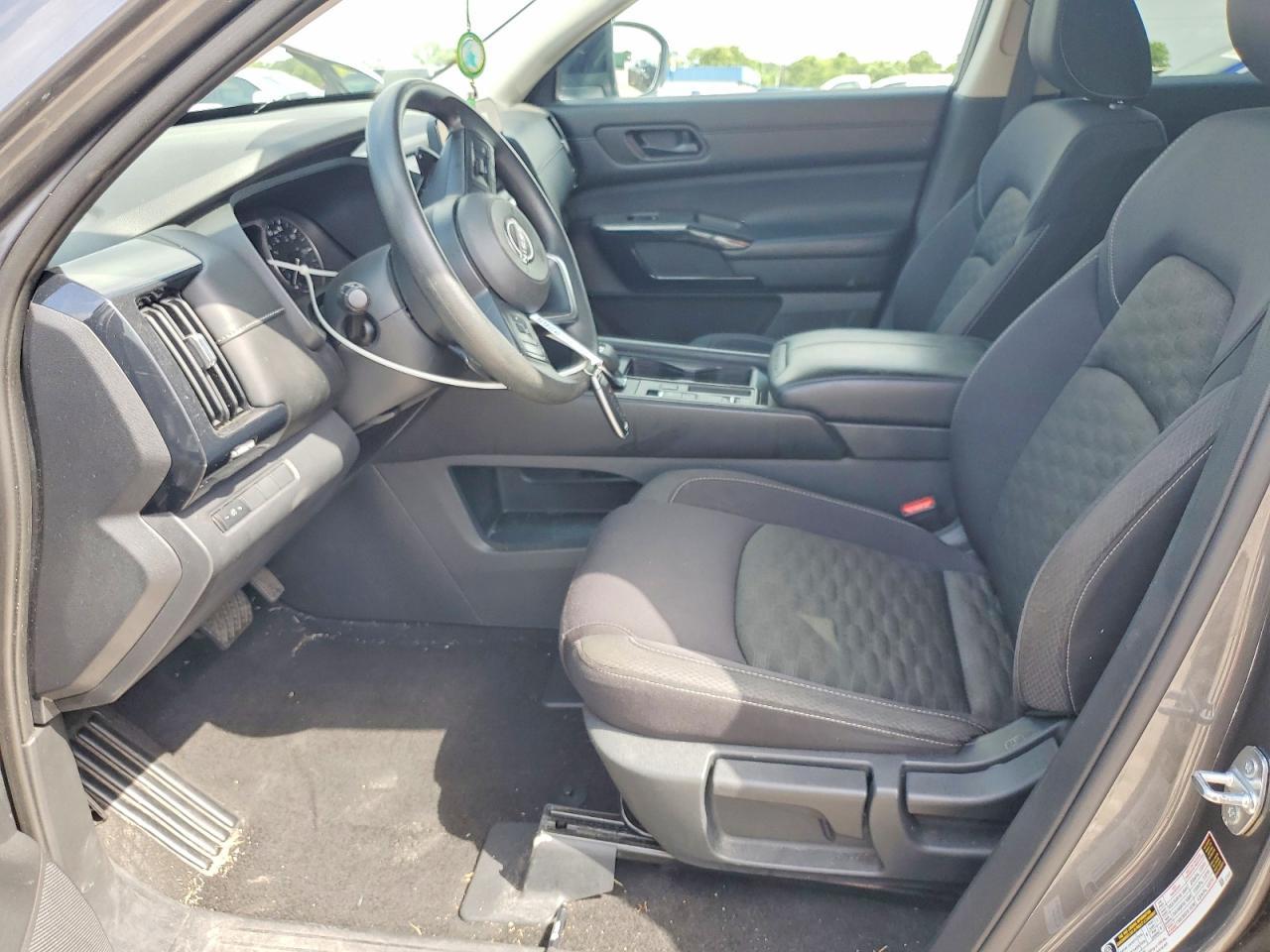 2023 Nissan Pathfinder S - Фото 7