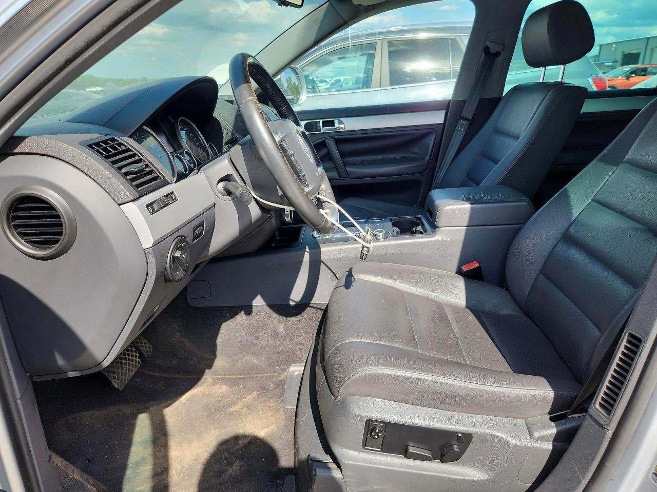2008 Volkswagen Touareg 2 V6 - Фото 7