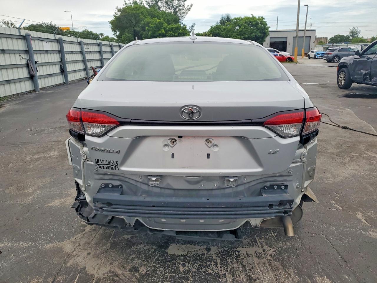 2021 Toyota Corolla Le - Image 6