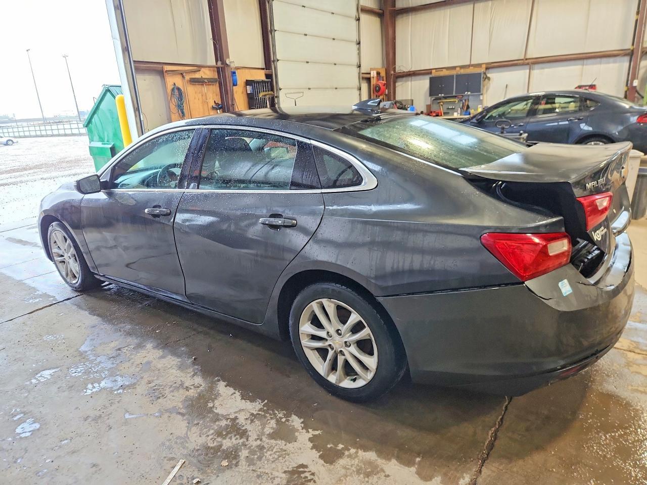 2017 Chevrolet Malibu Lt - Фото 2