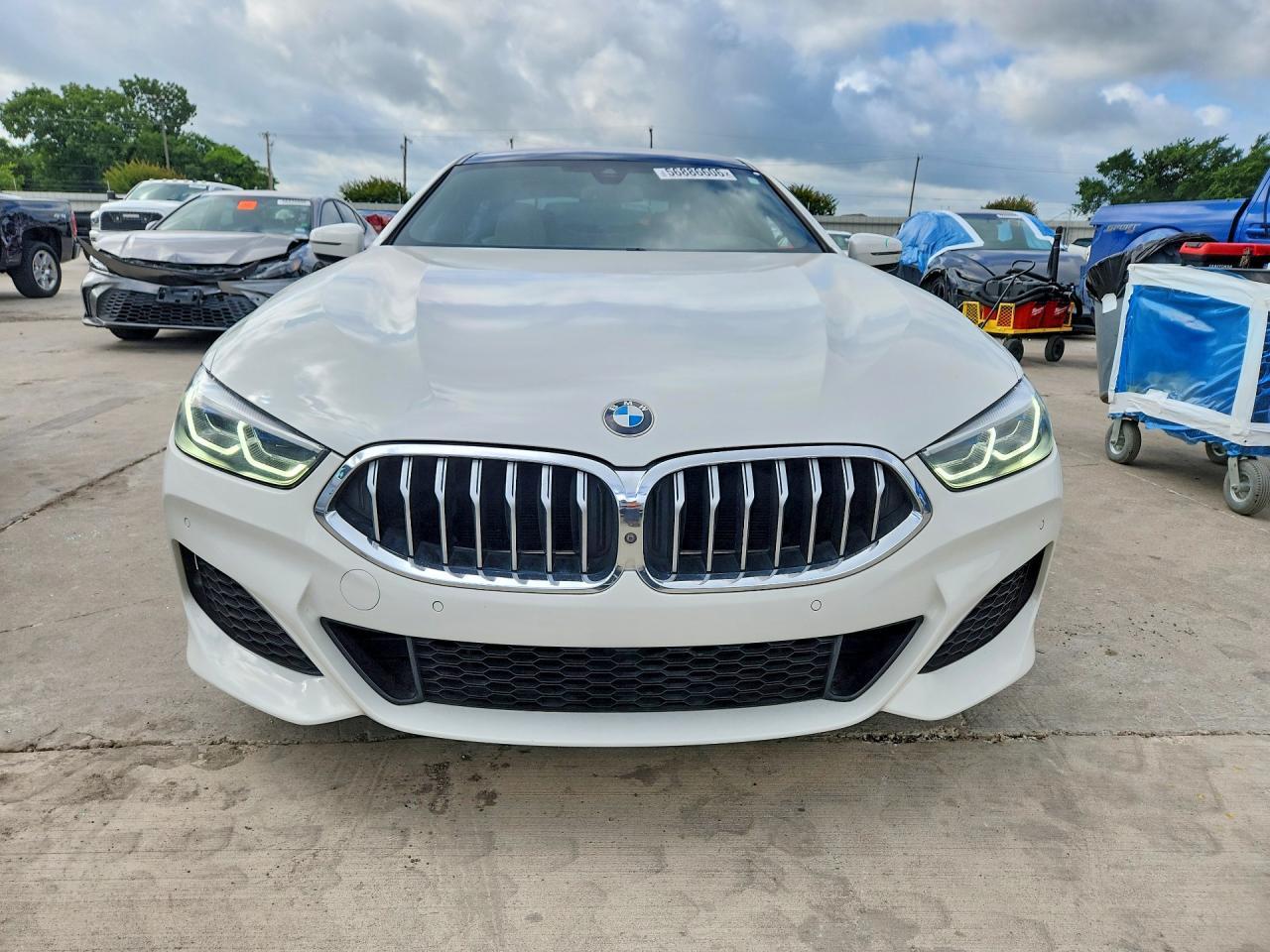 2022 BMW 840I - Фото 5