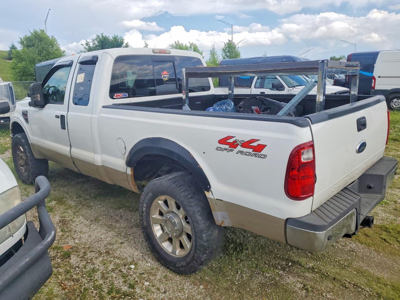 2009 Ford F350 Super Duty - Фото 3