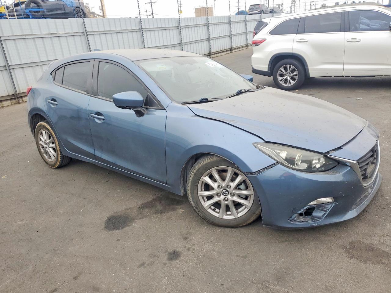 2014 Mazda 3 Touring - Фото 4