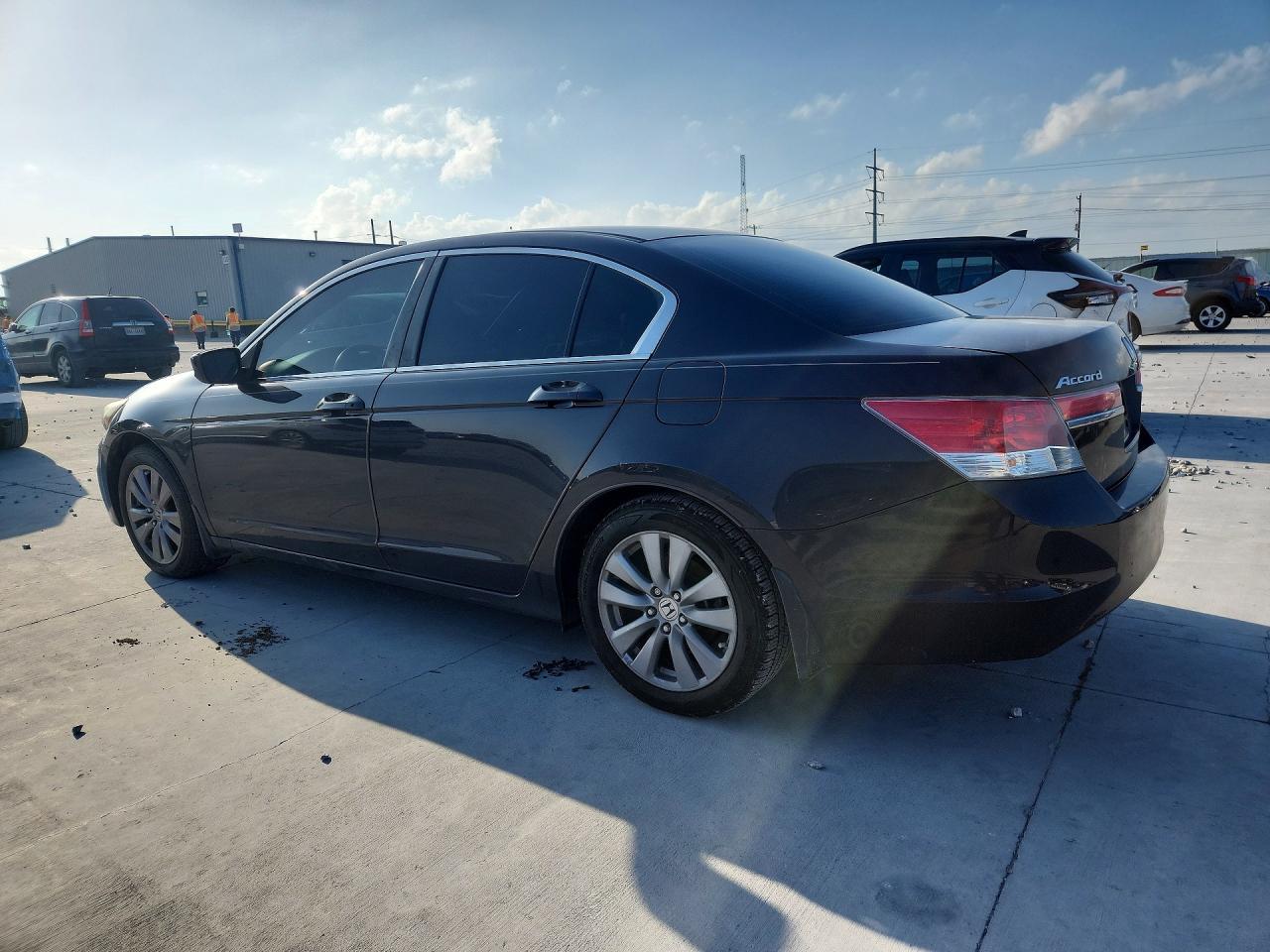 2011 Honda Accord Ex - Фото 2