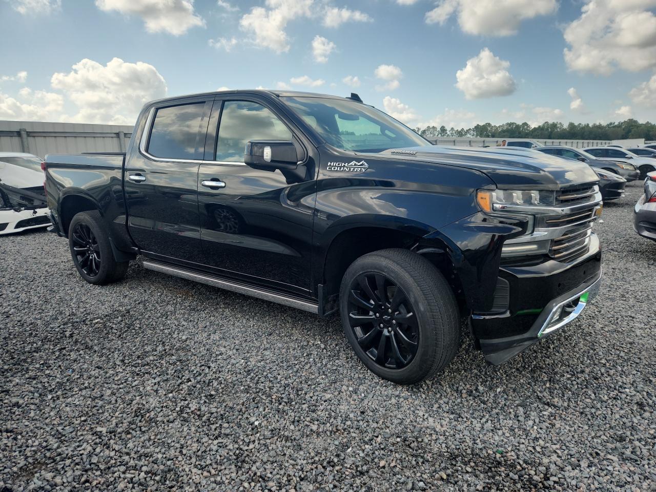 2021 Chevrolet Silverado C1500 High Country - Фото 4