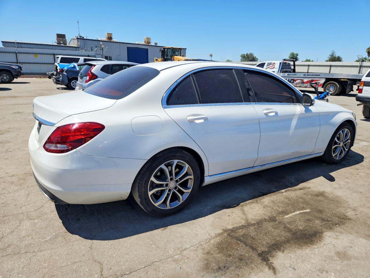 2016 Mercedes-Benz C 300 - Фото 3