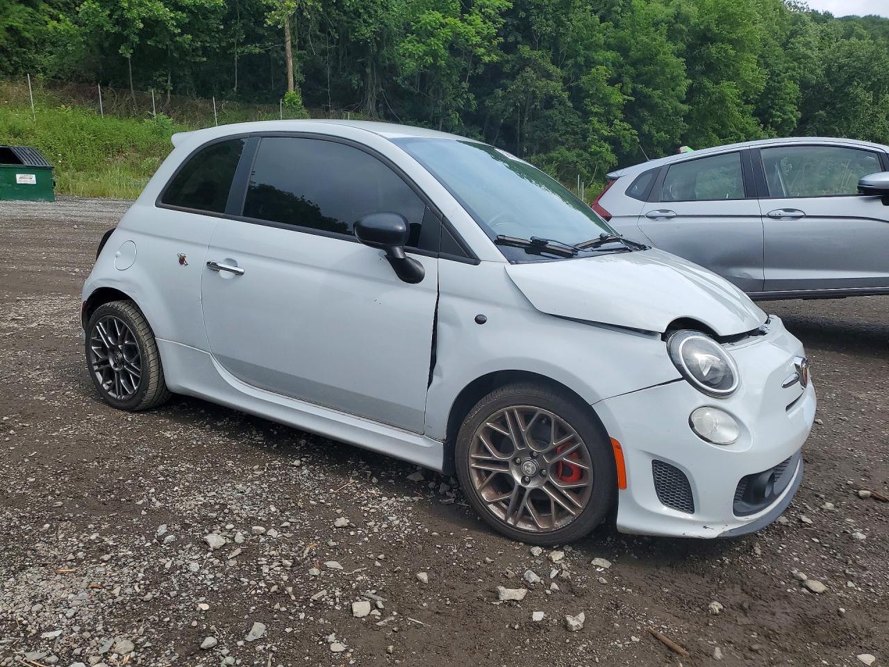 2017 Fiat 500 Abarth - Фото 4