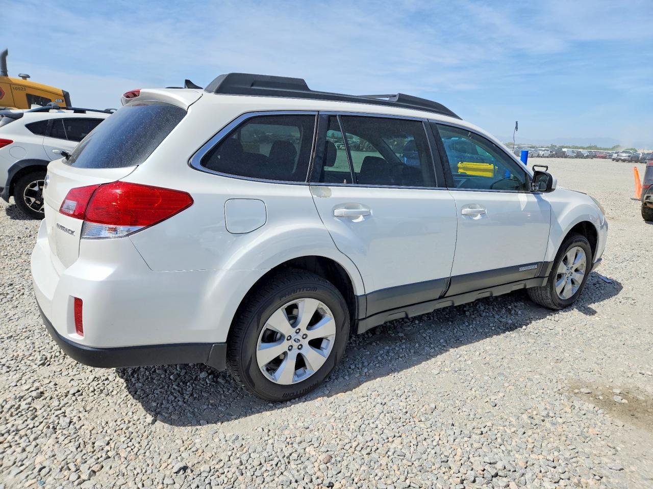 2012 Subaru Outback 2.5I Limited - Image 3