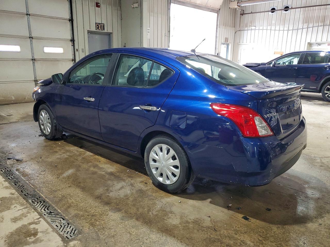 2019 Nissan Versa Sv - Фото 2