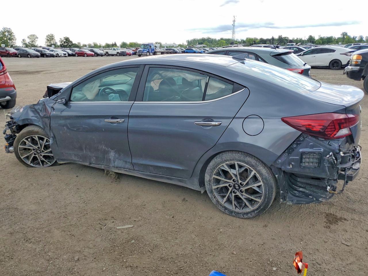 2020 Hyundai Elantra Sel - Image 2