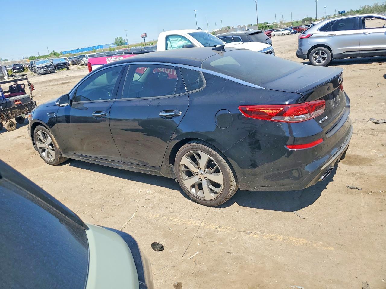 2020 Kia Optima S - Image 2