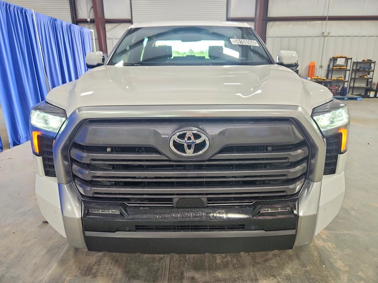 2026 Toyota Tundra Crewmax Limited - Фото 5