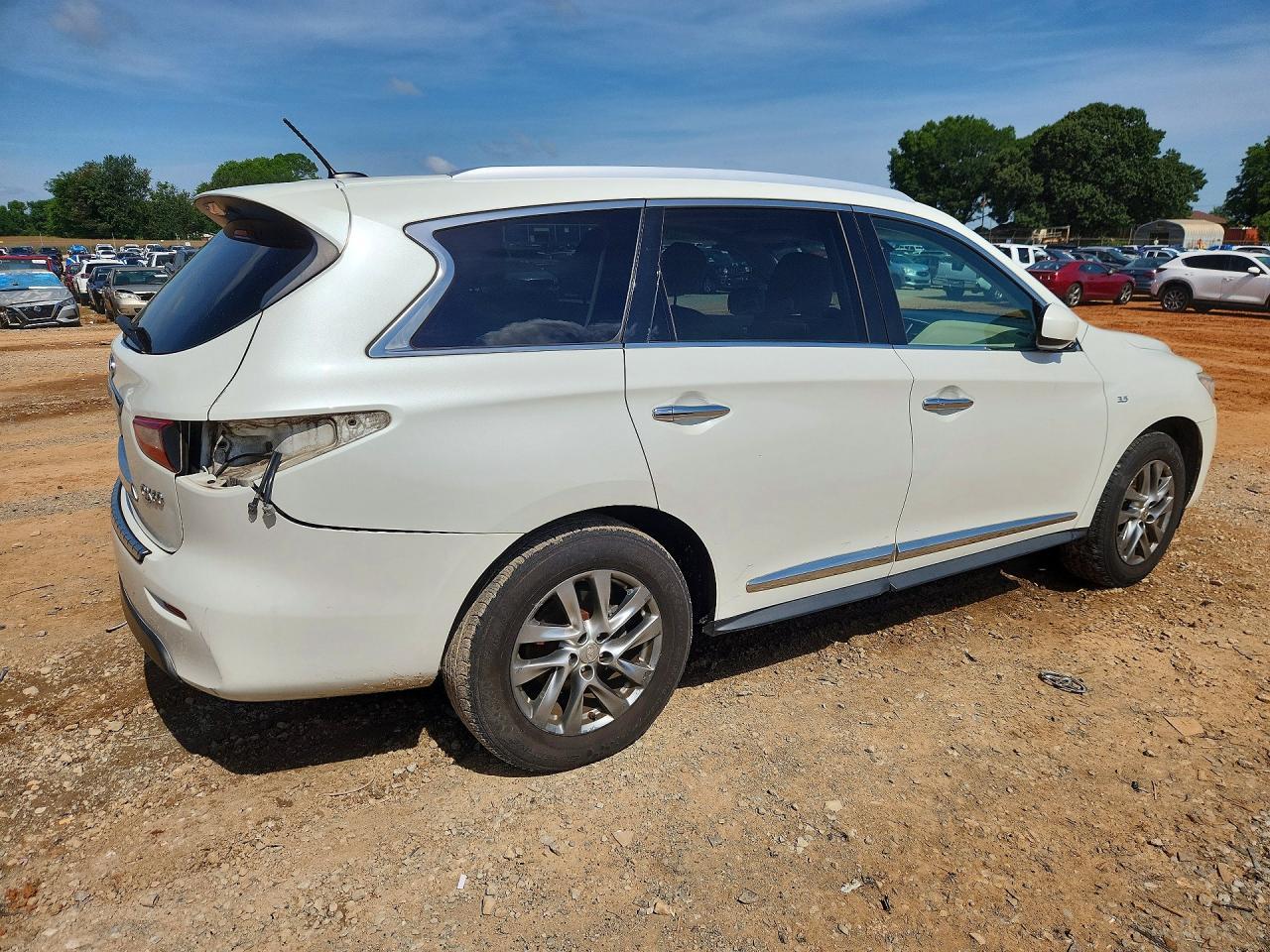 2015 Infiniti Qx60 Base - Image 3