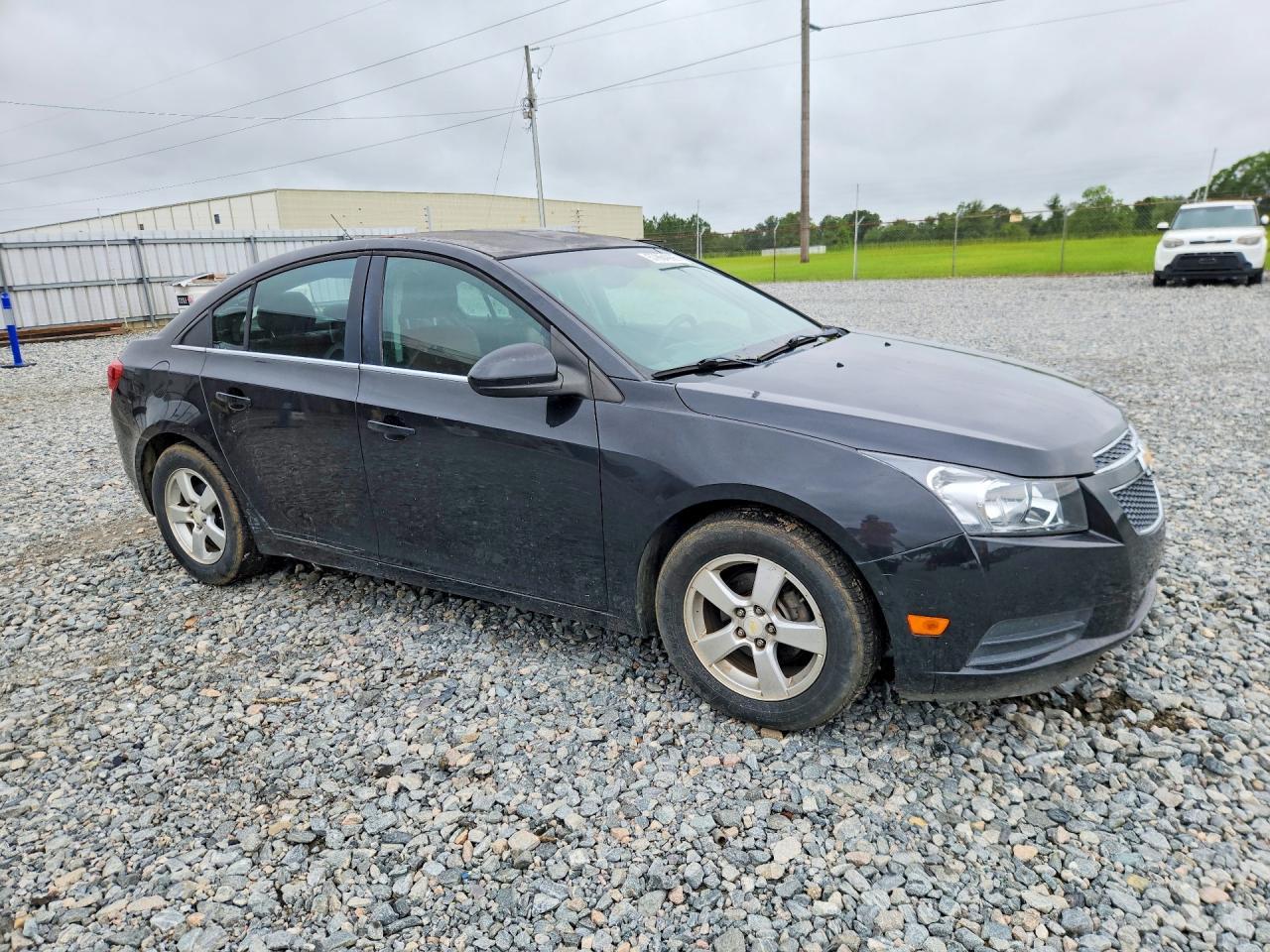 2011 Chevrolet Cruze Lt - Image 4
