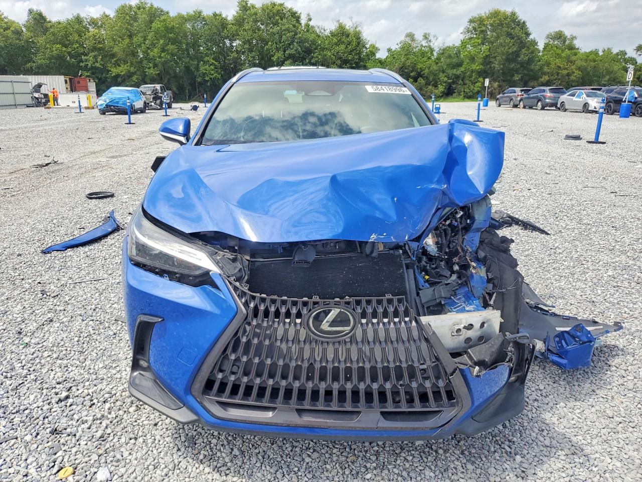 2022 Lexus Nx 350 - Image 5
