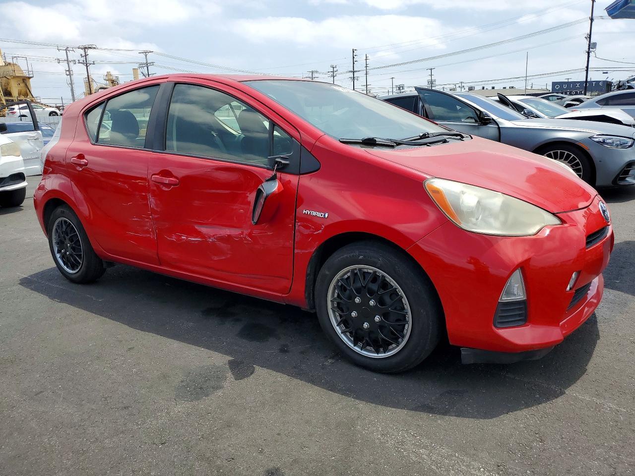 2014 Toyota Prius - Фото 4