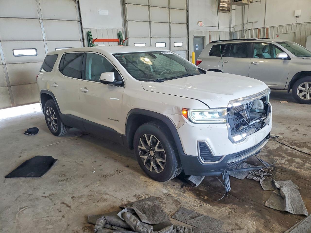 2021 GMC Acadia Sle - Image 4
