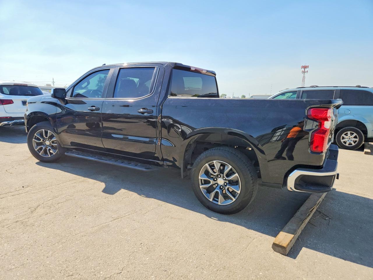 2022 Chevrolet Silverado C1500 Lt - Фото 2