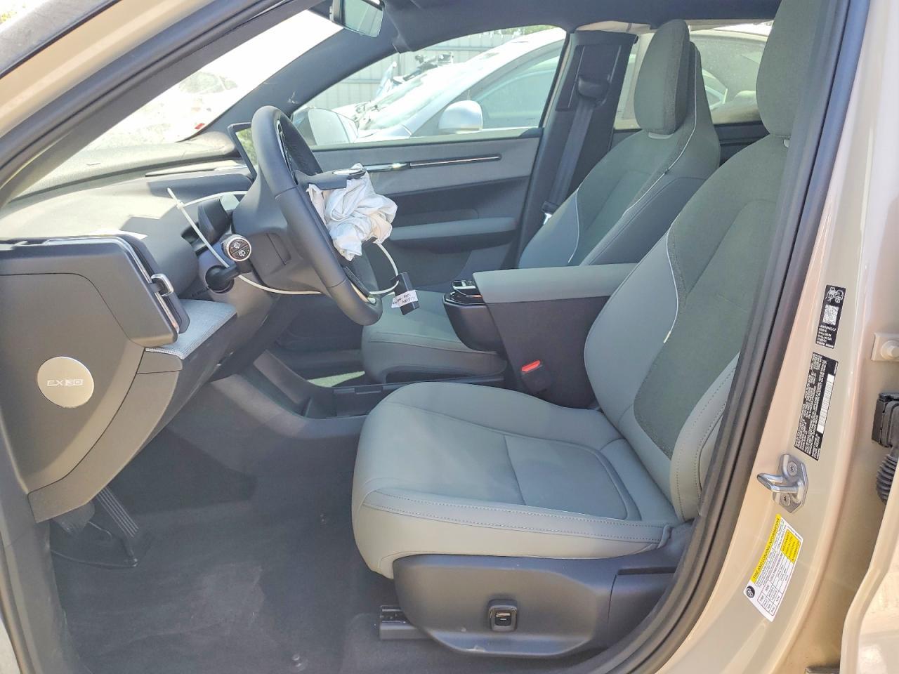 2026 Volvo Ex30 Ultra - Image 7